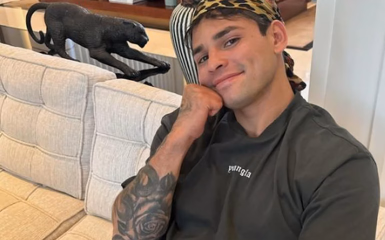 Ryan Garcia é preso por vandalismo em Los Angeles 