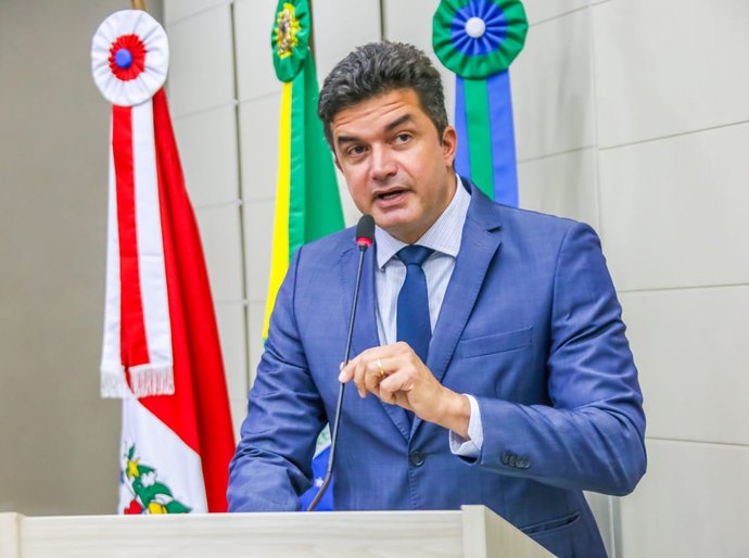 Vereador Rui Palmeira alerta para os prejuízos do vício em jogos de azar