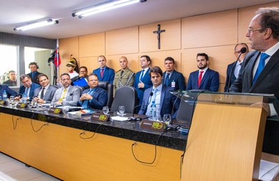Prefeito Luciano destaca momento histórico com sessão da ALE em Arapiraca