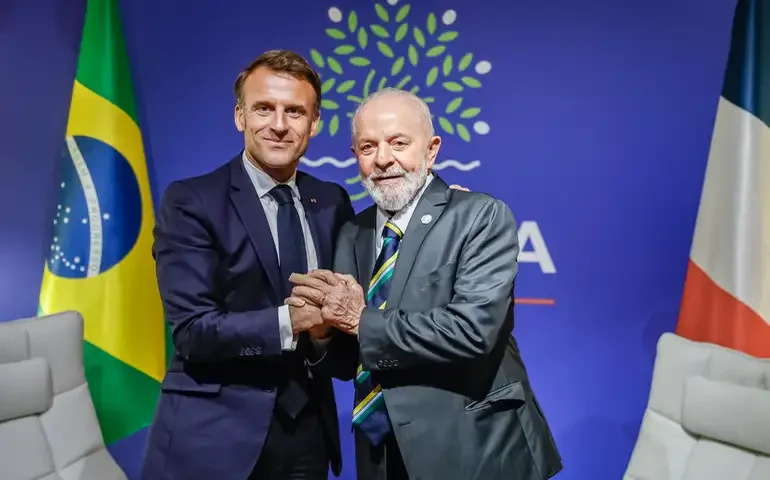 Lula e Macron expõe visões sobre pressão a Putin por cessar-fogo na Ucrânia