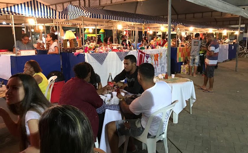 Penedo recebe artesãos e instituições de Alagoas durante Feira de Intercâmbio Cultural