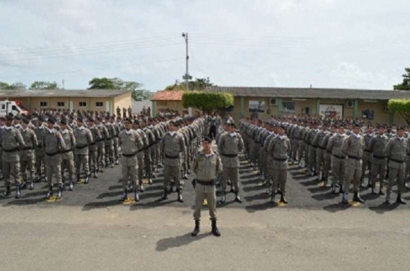Mais de 690 policiais militares garantem a segurança do réveillon em Maceió