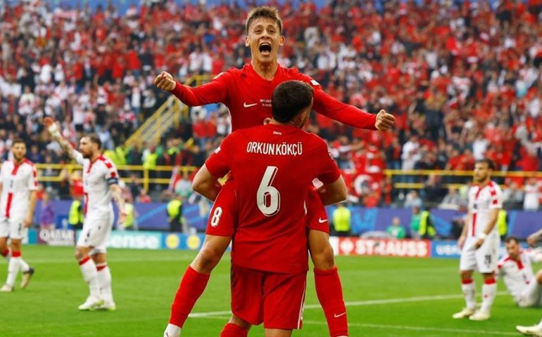 Eurocopa: Turquia e Portugal marca confronto entre promessa Arda Güler e veterano Cristiano Ronaldo