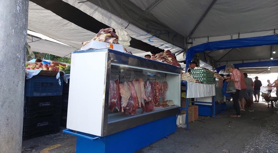 Balcões frigoríficos são recolocados nas feiras livres de Aracaju