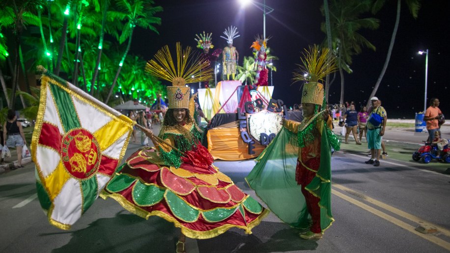 Prefeitura de Maceió fomenta cultura local com apoio financeiro às escolas de samba