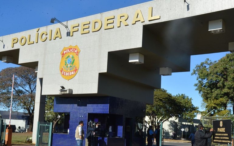 Operação da PF contra cúpula da PM-DF: vídeo mostrou recuo de major que comandava tropa na Esplanada; assista