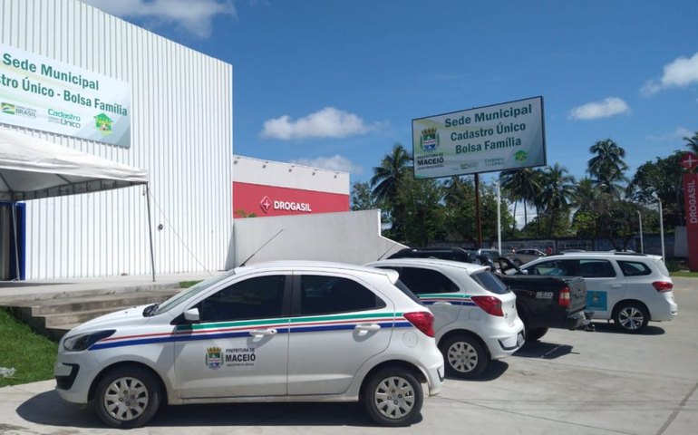 Usuários do CadÚnico podem obter informações do serviço pela internet e aplicativo