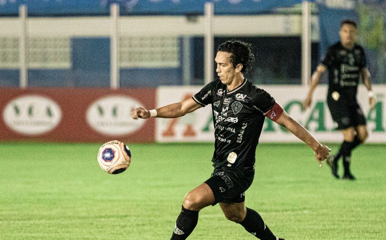 Paysandu vira sobre o Guarani e se afasta do Z-4 da Série B: 2 a 1