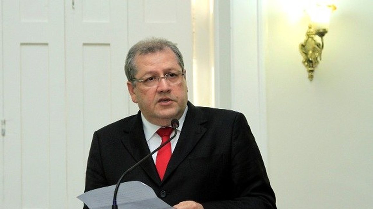 Mensagem de governador para a ALE pede transparência com gasto público