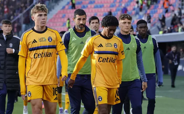 Fifa celebra estreia de filho de Buffon na Série A