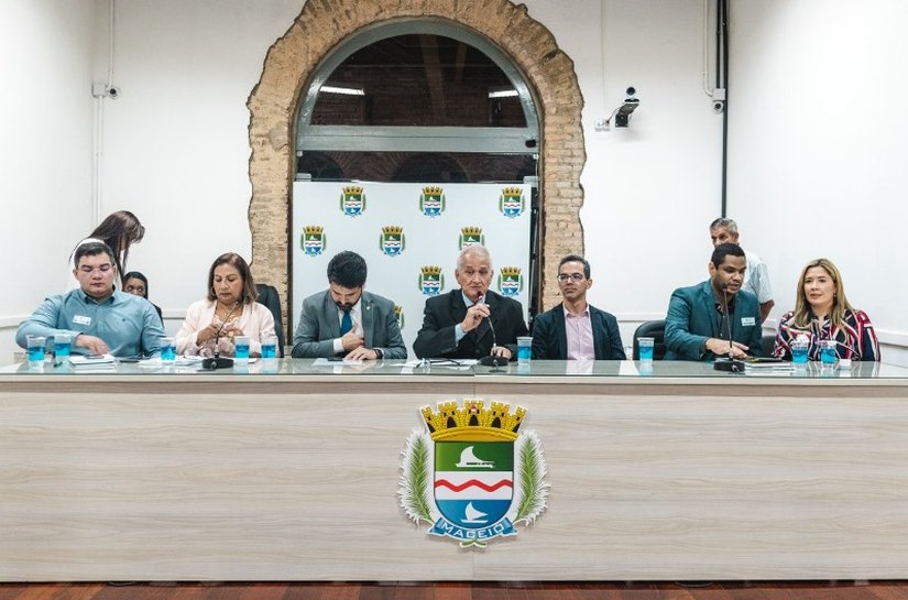 Representantes da Saúde discutem na CMM o papel da Enfermagem em Alagoas