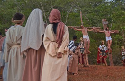Morro da Massaranduba, em Arapiraca, recebe “Paixão de Cristo” em apresentação única