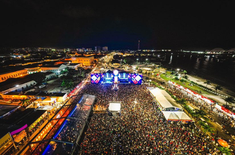 Programação do São João Massayó segue nesta terça (25) com apresentações de Elba Ramalho e Léo Santana