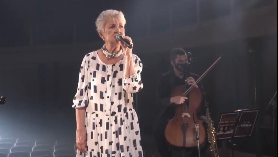 Leureny Barbosa celebra 80 anos com show no Teatro Deodoro