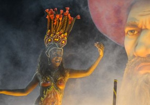 Viradouro, Acadêmicos de Santa Cruz e Unidos de Padre Miguel levantam o público