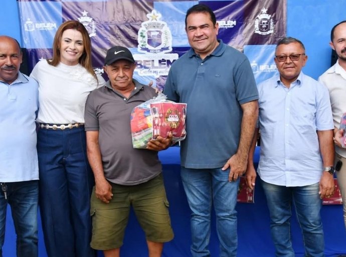 Com salário antecipado e entrega de cestas básicas, prefeitura de Belém encerra a programação do Natal Luz