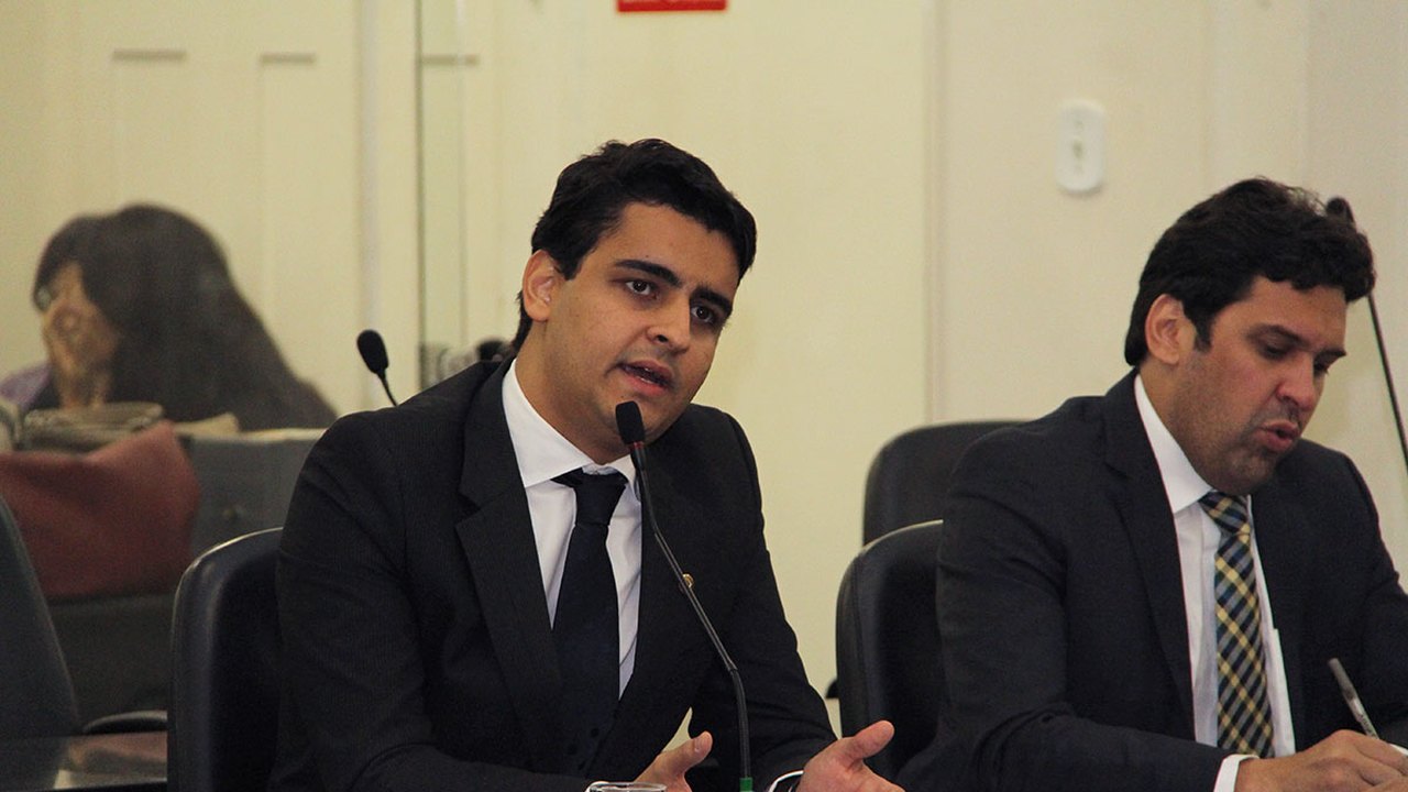 Vitória: Assembleia derruba veto governamental contra a instituição do Dia do Evangélico