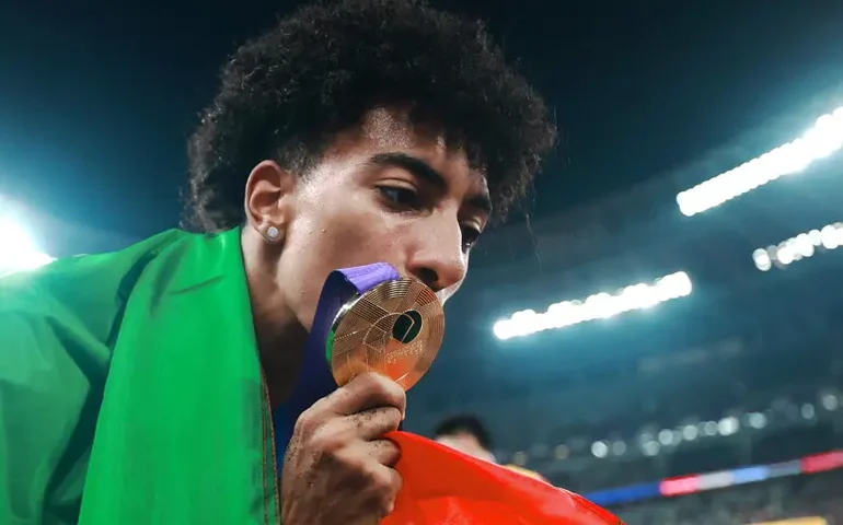 Italiano fatura ouro no salto em distância do Mundial de Tóquio