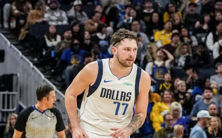 Noite histórica: Luka Doncic quebra recorde da temporada e faz 73 pontos em vitória do Dallas Mavericks