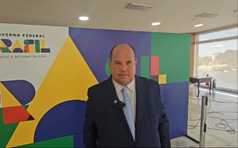 Secretário de Estado da Saúde prestigia em Brasília posse do ministro Alexandre Padilha