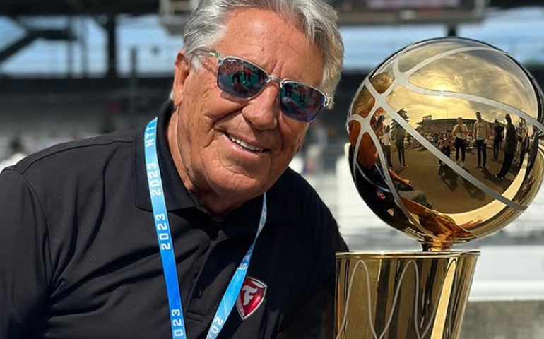 'Eu o levarei para a Cadillac', diz Mario Andretti sobre possível saída de Leclerc da Ferrari