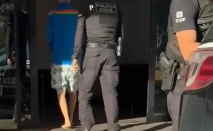 Imagens e vídeos de conteúdo sexual infantil foram encontrados no celular Imagens e vídeos de conteúdo sexual infantil foram encontrados no celular