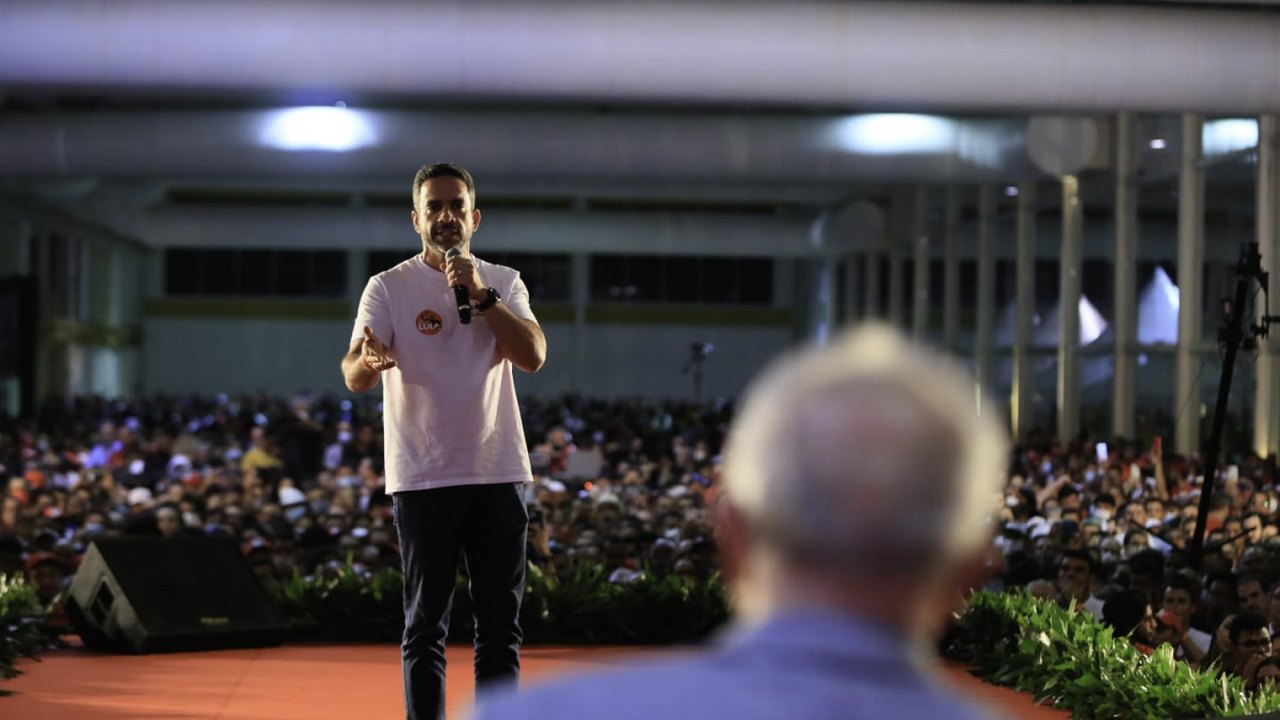 Com Lula, Paulo diz que vai combater a pobreza em Alagoas