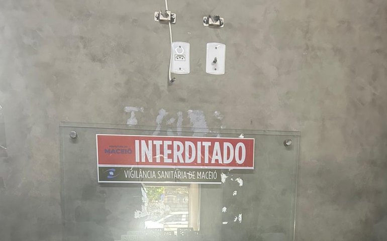 Vigilância Sanitária interdita laboratório com irregularidades no Tabuleiro do Martins