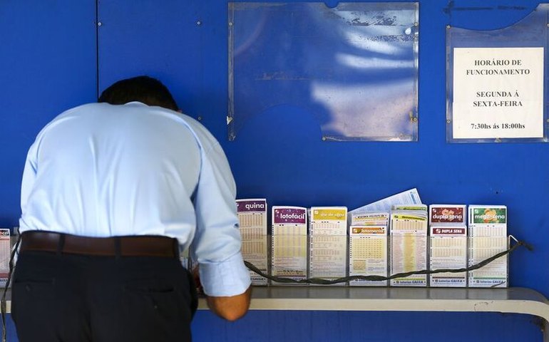 Mega-Sena deste sábado deve pagar prêmio de R$ 7 milhões