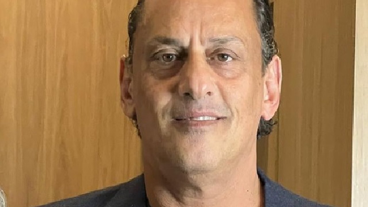Quem é Frederick Wassef, ex-advogado de Bolsonaro e alvo da PF em ação sobre venda de joias