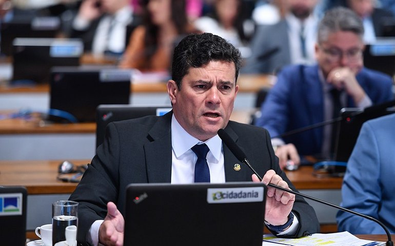 Moro critica atuação do STF em julgamento de Bolsonaro