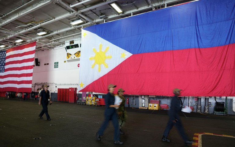 Militares dos EUA reimplantam sistemas de mísseis que ameaçam China nas Filipinas, diz mídia