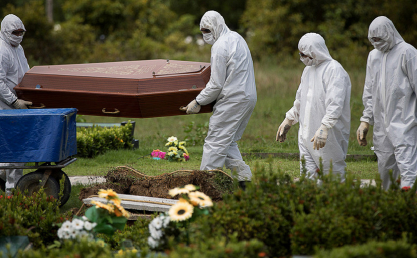 Brasil tem mais de 33 mil casos da Covid-19 e mortes passam de 2 mil