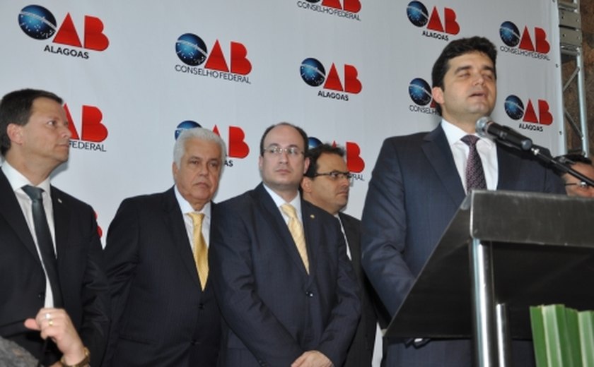 Autoridades prestigiam inauguração da nova sede da OAB/AL