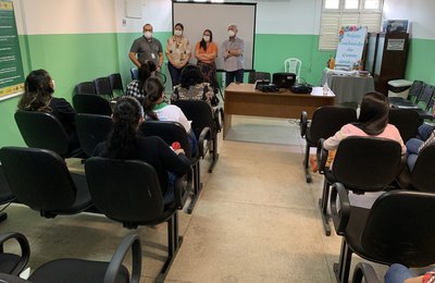 Secretaria de Saúde recebe técnicos do Cosems, em Palmeira