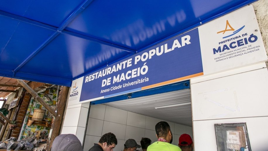 "Almoçar no Restaurante Popular virou tradição", diz cliente que frequenta o local há 10 anos