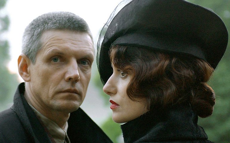 Baseado em livro 'amaldiçoado', filme 'O Mestre e Margarida' vem causando frenesi na Rússia