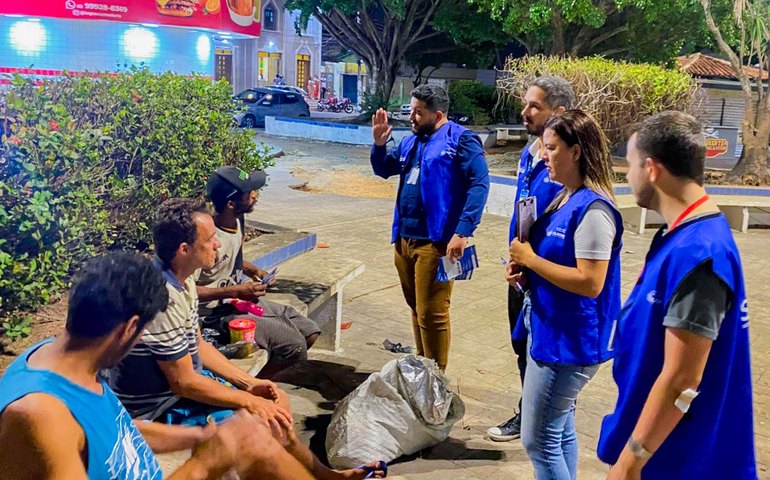 Seprev promove busca ativa e atendimento a pessoas em situação de rua em Maceió e Arapiraca