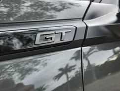 Peugeot aposta na tecnologia híbrida e amplia vendas da linha 2008 2026 - Sérgio Dias (2).jpeg 