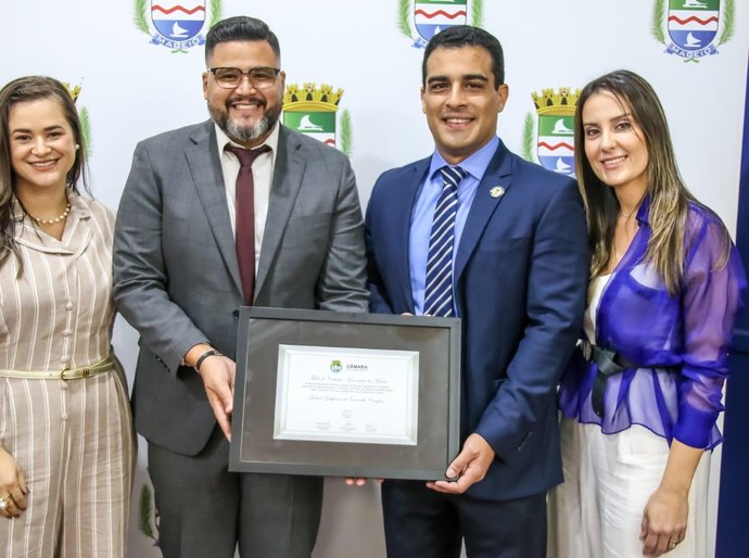 Câmara concede título de cidadão honorário ao pastor Gabriel Gasparini da Advec Maceió