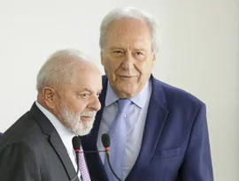 Lula oficializa saída de Lewandowski da Justiça e nomeia ministro interino