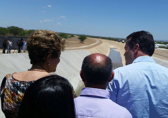 Dilma inaugura terceira etapa do Canal do Sertão