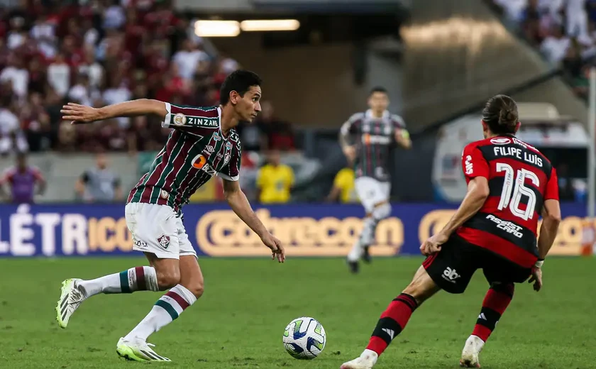 Fla enfrenta Flu no Maracanã de olho no título Brasileiro