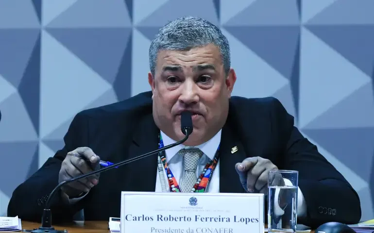 Presidente da Conafer é preso em flagrante pela CPMI do INSS