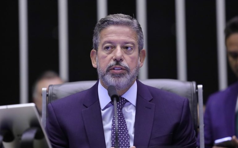 Eventuais distorções na reforma podem ser corrigidas por leis complementares, diz Lira