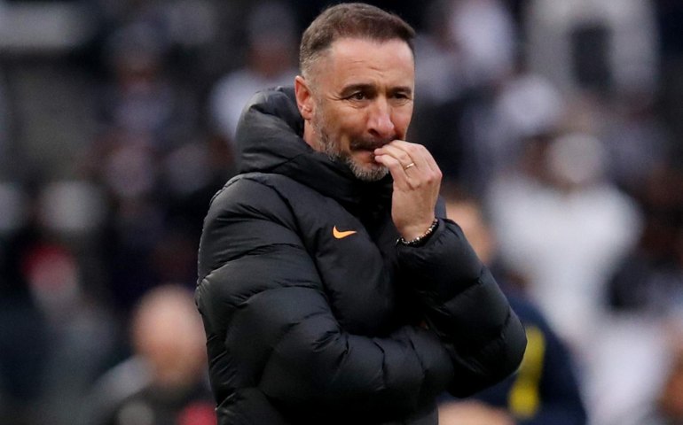 Vítor Pereira admite erro na preparação do Corinthians para duelo com o Inter