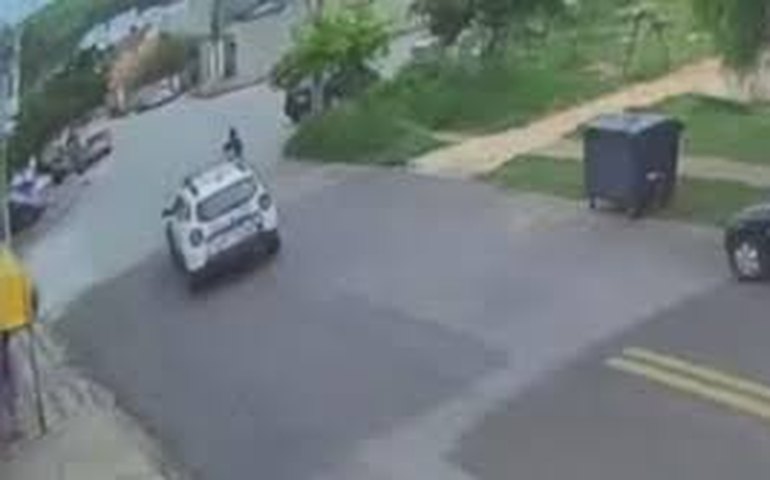 Viatura da PM atropela homem em Sorocaba e deixa local sem prestar socorro