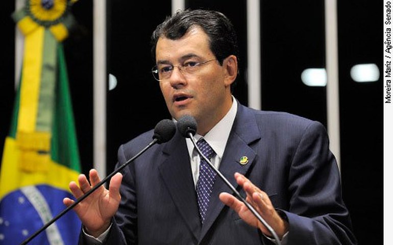 Eduardo Braga prevê abertura de mercado de energia para todos os consumidores em até três anos