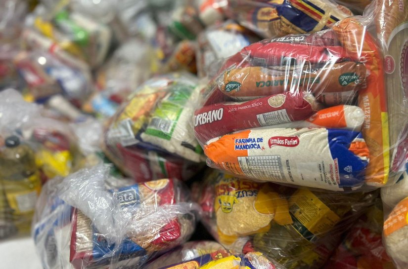 Campanha arrecada mais de 100 cestas básicas nas Areninhas de Maceió