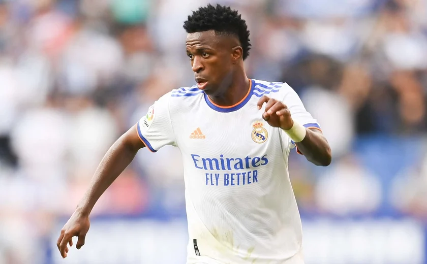 Vini Jr. marca e Real Madrid vence Mallorca com reação fulminante no Espanhol
